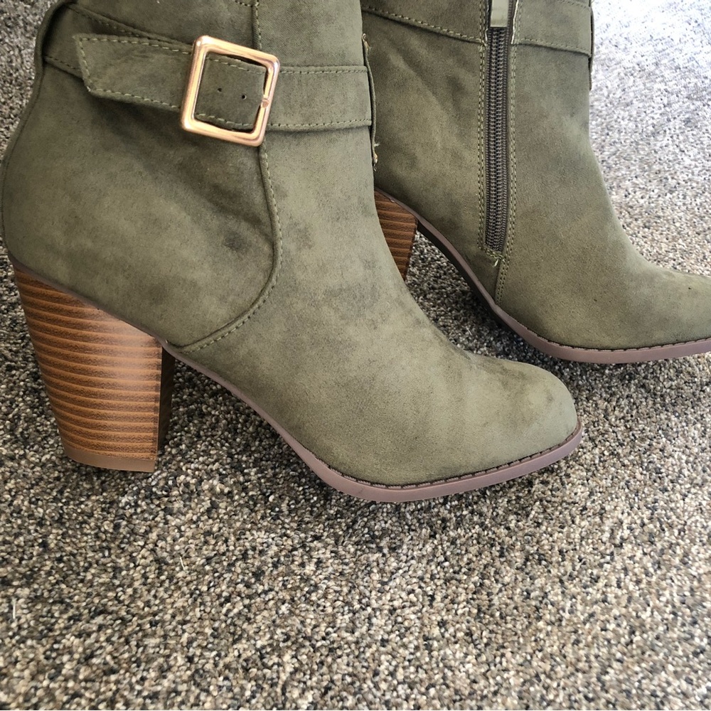 Diba Margaux Olive Bootie
